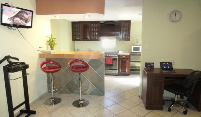Madero Suites Coatzacoalcos Zimmer foto